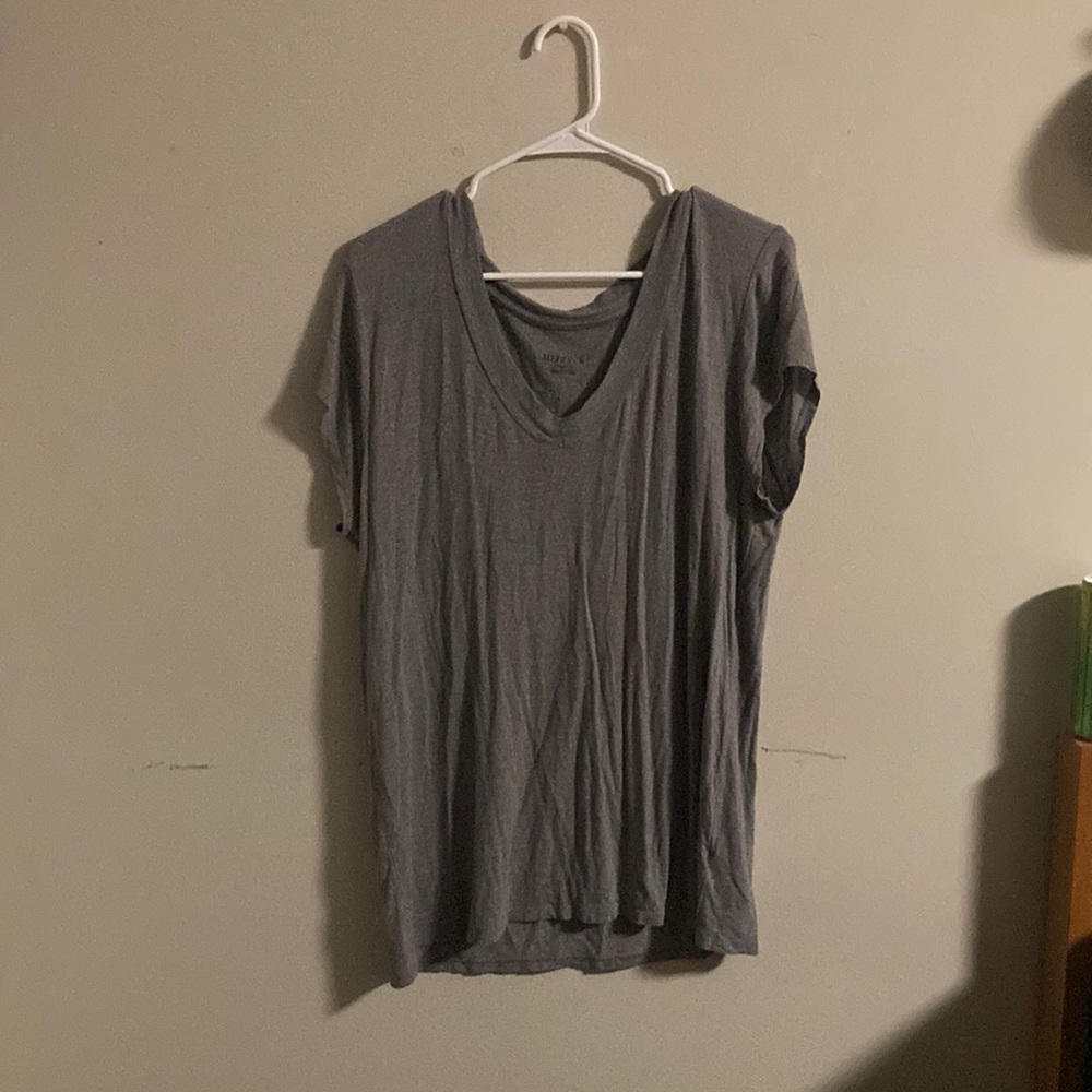 Gray tank top